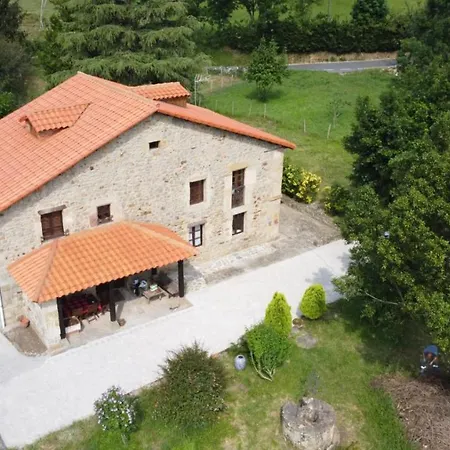 Espectacular En Castaneda Holiday home Socobio