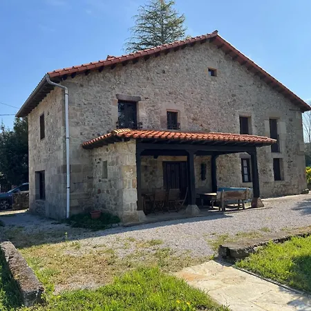 Espectacular En Castaneda Feriehus